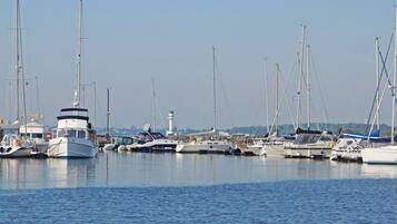 Mobil Karavan | Pemandangan dari properti