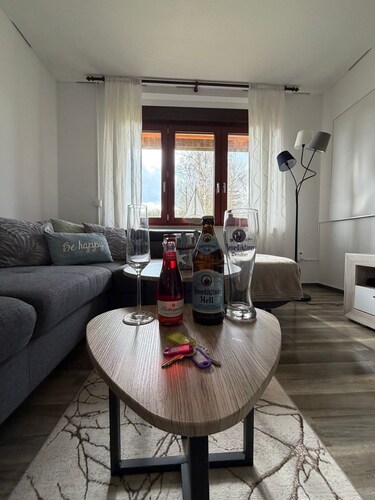 Vacation apartment "Plaue Auszeit" private beach/boat mooring, 150m to Lake Plauer See