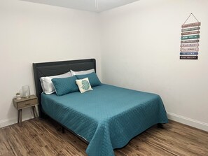 3 bedrooms, WiFi, bed sheets