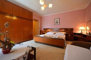 3 bedrooms, WiFi
