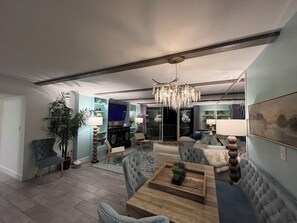 Interior - Oceanfront Luxury, Bikes Kayak,Surfboard are Included (North Topsail Beach)