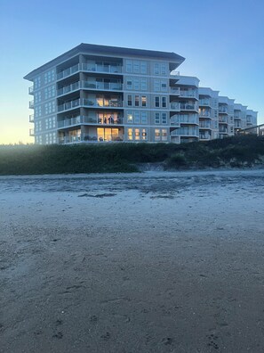 Exterior - Oceanfront Luxury, Bikes Kayak,Surfboard are Included (North Topsail Beach)