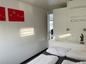 Mobile Home | 2 bedrooms, individually furnished, bed sheets