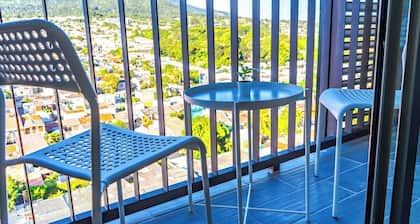 Penthouse with Volcano Views & Top Amenities - AC, Gym, Lounge, Patio, Workspace