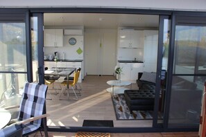 Mobile Home | Living room