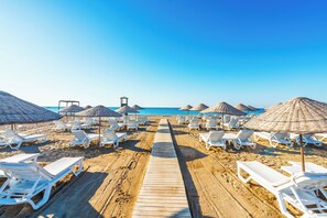 Private beach nearby, free beach shuttle