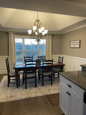 Dining - Masters Week Rental - Only 10 minutes from Augusta National Golf Club (North Augusta)