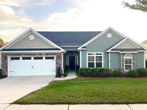 Exterior - Masters Week Rental - Only 10 minutes from Augusta National Golf Club (North Augusta)