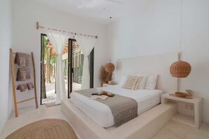 4 bedrooms, iron/ironing board, travel cot, WiFi