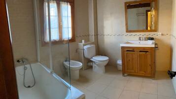 Towels, toilet paper