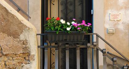 La Corte di GreSi - Holiday home in the heart of medieval Tivoli