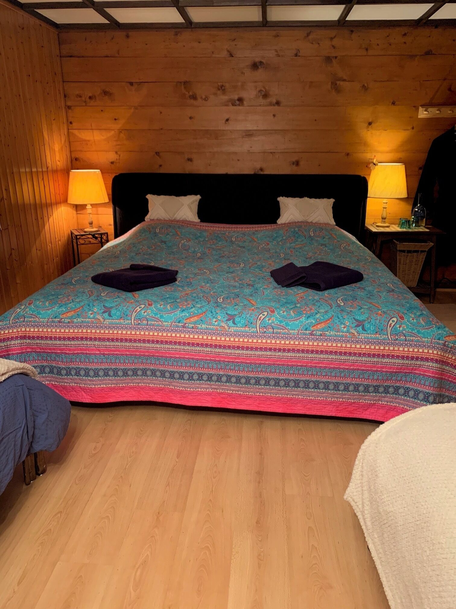 Iron/ironing board, free WiFi