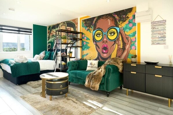 1 bedroom, iron/ironing board, travel crib, WiFi