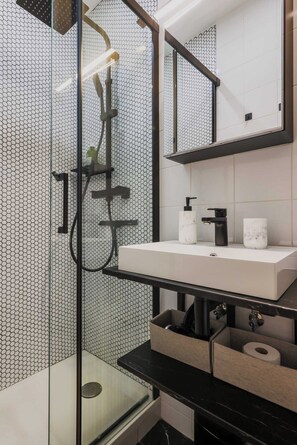 Apartment | Badezimmer