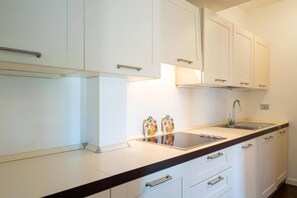 Private kitchen - Orizzonte Blu - [103] (Liscia di Vacca)