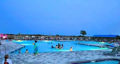 Carolina Breeze - Luxury Lagoon Condo - Monthly Rates Through 2/28/26!