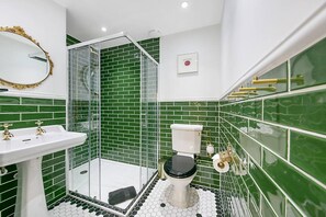 Hair dryer - Market Street Apartments | Grampian Lettings Ltd (Aberdeen)