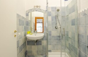 Hair dryer, bidet, towels, soap - Villa Capo Ceraso (Li Cuncheddi)