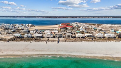 Custom Brand New Construction 2024 Home on the Gulf of Mexico! DIRECT BEACH ACCESS!