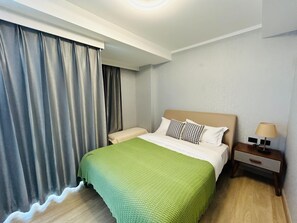 1 bedroom, WiFi, bed sheets - Cozy 1B1B studio with AC and WiFi in wonderful The One ChiangMai (Tambon San Sai Noi)