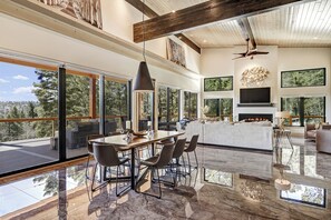 تناول الطعام