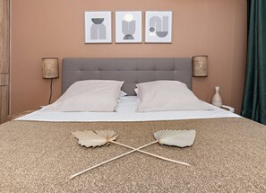 Apartment, Partial Sea View | 1 bedroom, blackout drapes, iron/ironing board, free WiFi - Les Hauts du Fort (Remire Montjoly)