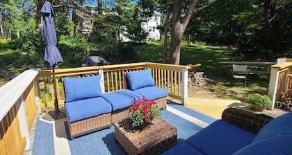 Red Door Ranch
3 Bedroom, 2 Bath
1/2 mile to beach with lifeguard
AC, WiFi,