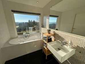 ハウス | バスルーム