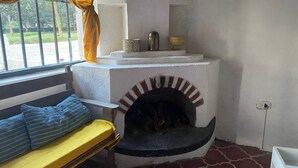 Deluxe Kır Evi, Veranda, Göl Manzaralı | Çarşaf takımı 