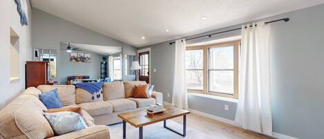 TV connectée, jeux vidéo, baby-foot