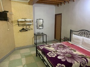 9 bedrooms, WiFi