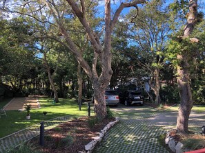 Property grounds - Hossegor, village center, beaches, marine lake, shops all within walking distance. (Soorts-Hossegor)