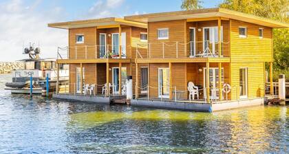 Hausboot in Barth am Barther Bodden