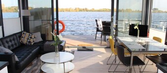 Hausboot am Xantener Nordsee