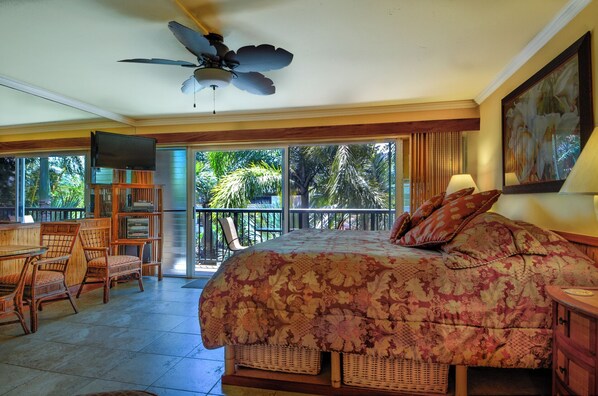 1 bedroom, iron/ironing board, WiFi, bed sheets - Cozy  studio condo with AC and WiFi in charming Koloa/ Poipu (Koloa)