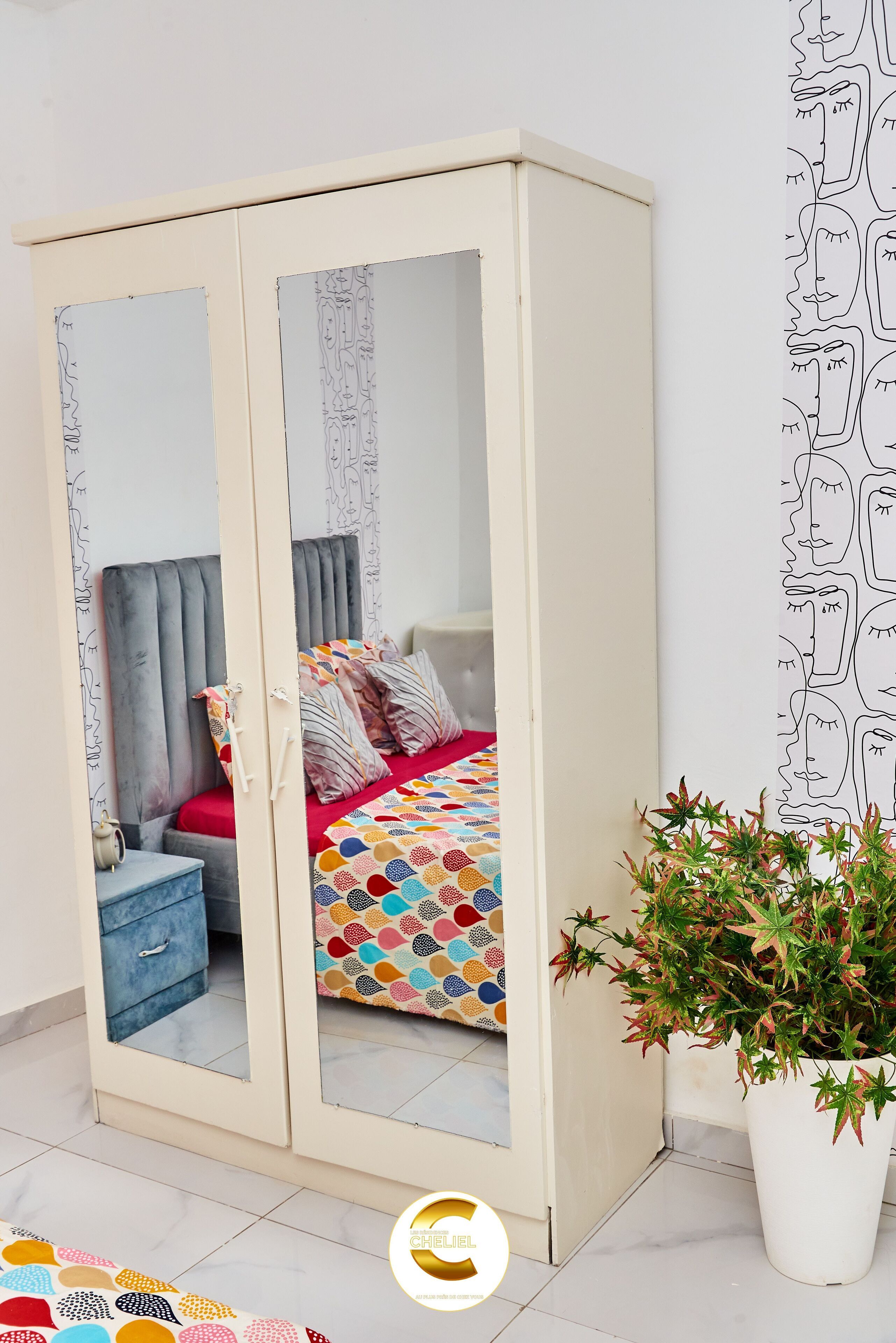 1 chambre, fer et planche à repasser, Wi-Fi gratuit, draps fournis