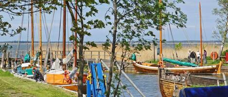 Asuntovaunu | Ulkopuoli