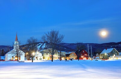 Secluded 3-Bedroom North Conway Retreat – Family-Friendly, Close to Activities