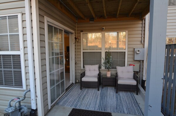 Exterior detail - Quantico Nest - 10 Minutes Away (Dumfries)