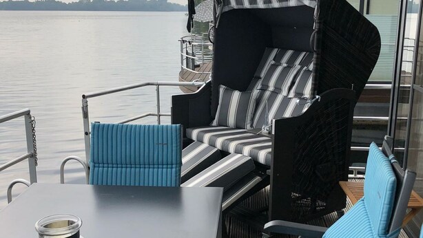 Karavan | Balkon