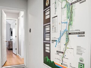 Interior - Coler Lounge: Bike In, Bike Out w/Hot Tub (Bentonville)