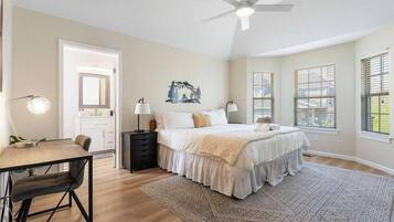 3 Schlafzimmer, Bügeleisen/Bügelbrett, WLAN, Bettwäsche