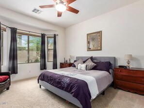 3 bedrooms, desk, iron/ironing board, free WiFi - Lovely 3BR ranch home in Maricopa resort community w/ pools, courts, fitness ctr (Maricopa)