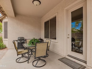 Outdoor dining