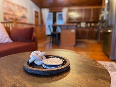 Private Cozy Cottage-Near Lake Dore, Bon Echo & Algonquin Park