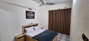 Shared Dormitory, 2 Bedrooms, Smoking, Balcony