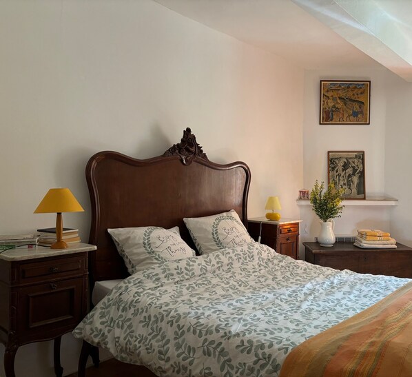 4 habitaciones, cuna de viaje, wifi y ropa de cama 