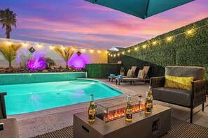 Unclassified image, 5 of 65, button