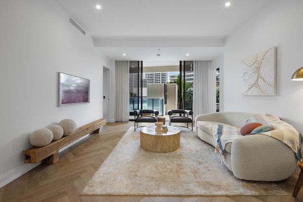 Living area - Luxury Apartment - Oracle Broadbeach (Broadbeach)