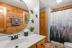 Cabaña, varias camas (Chasin' A Dream #366) | Baño